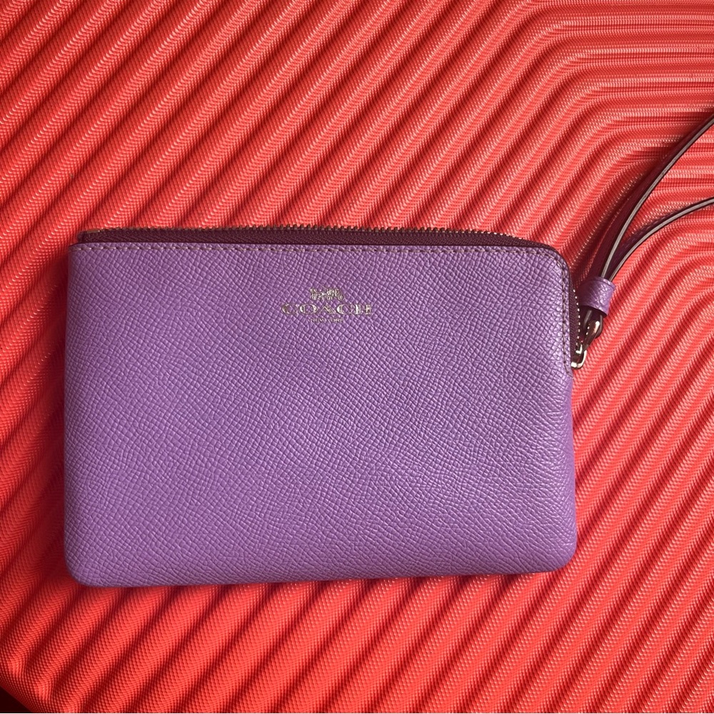 Coach Corner Zip Wristlet